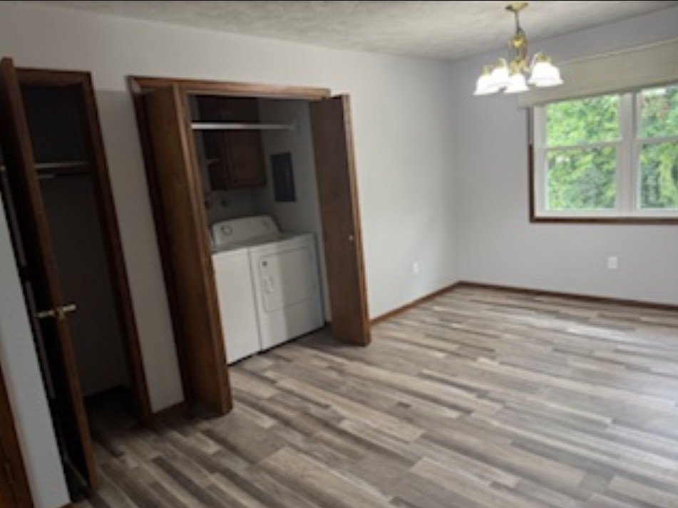 512 Apartment Dining Room